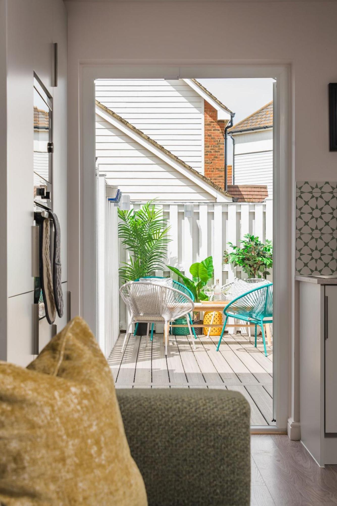 Tradewinds Villa Camber Eksteriør bilde